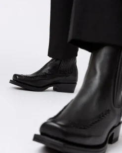 Hereu Studio Agulla><noscript><img width=
