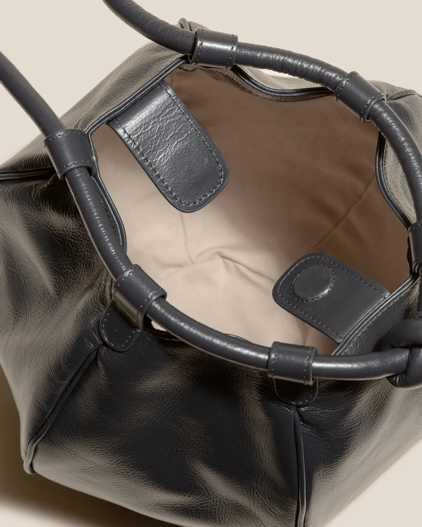 Hereu Studio Globul Distressed> Shoulder Bags