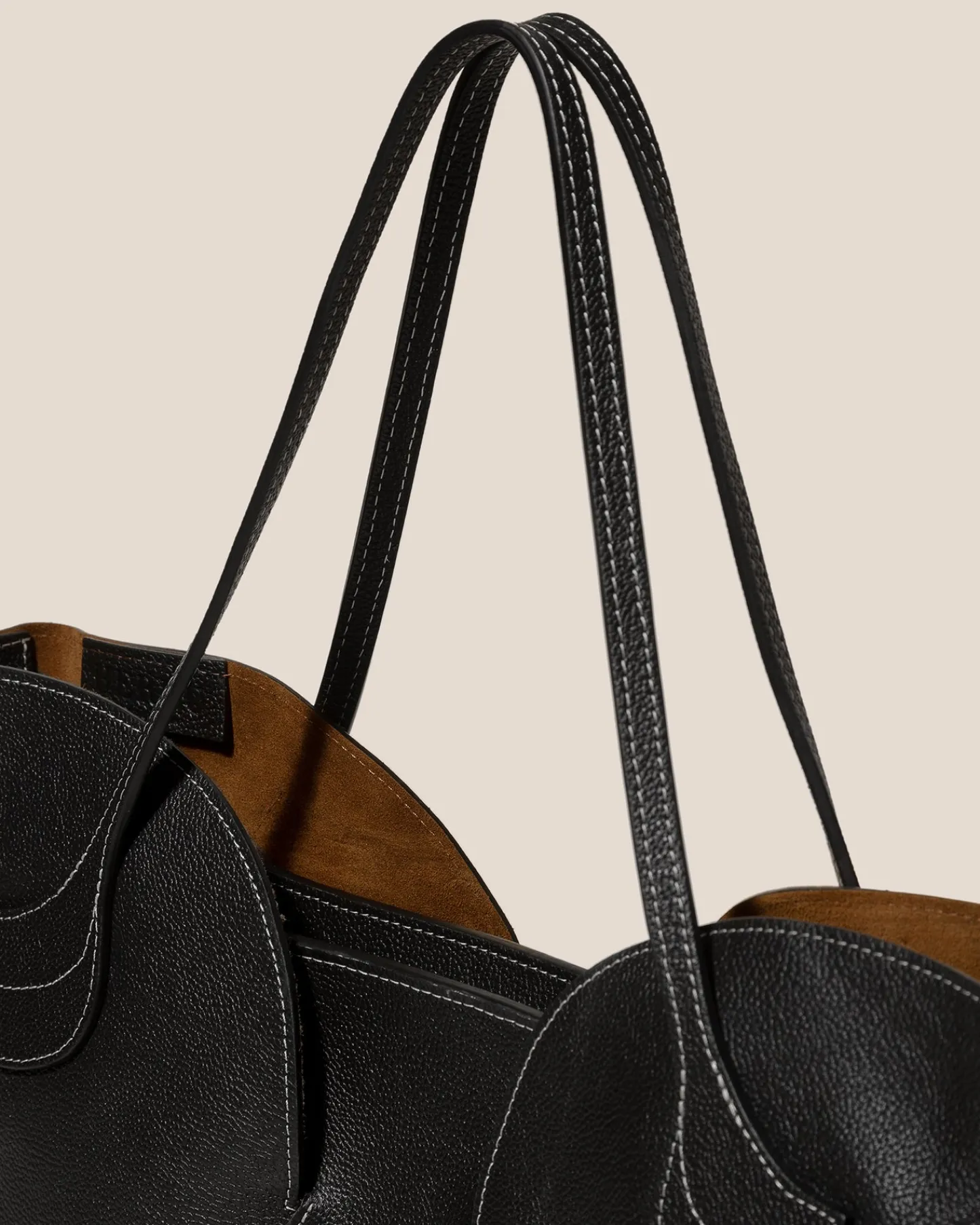 Hereu Studio Sepal L Grainy> Shoulder Bags